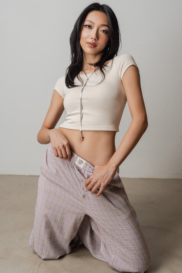 R&amp;R Relaxed Lounge Button Pants Top in Lavender Grey Checkered