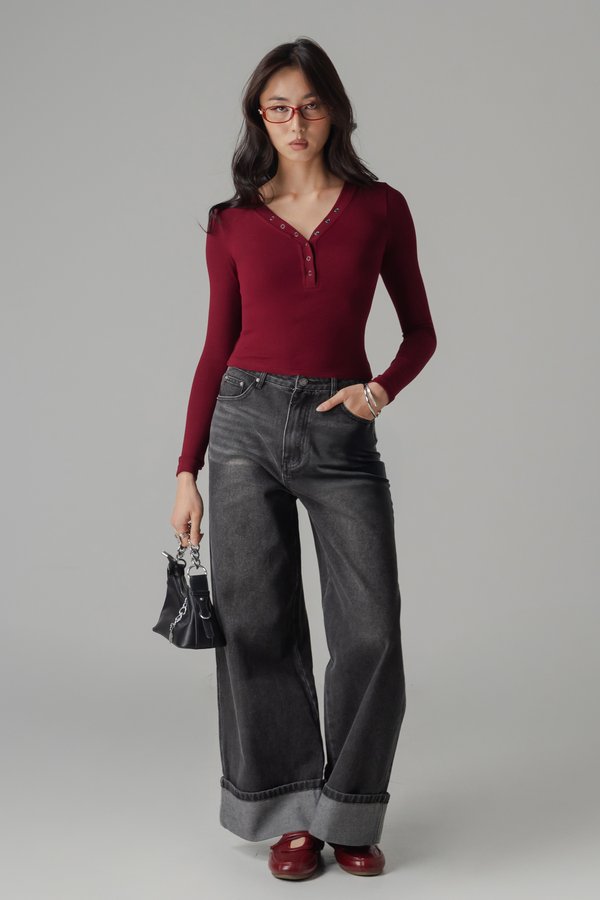 Featherlight Button Sleeve Top In Deep Red