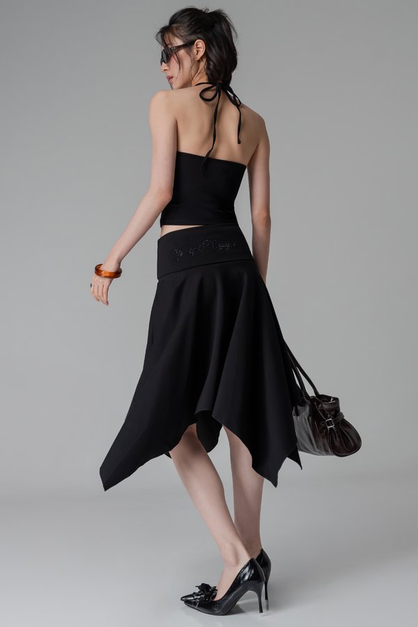 En pointe Asymetrical Foldover Skirt In Black