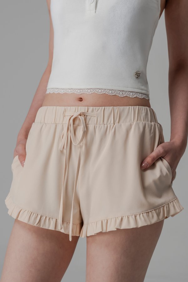 Peony Shorts in Beige