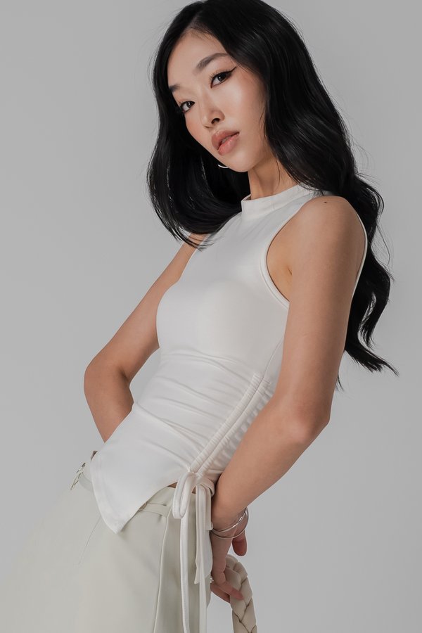 Latch Top In White