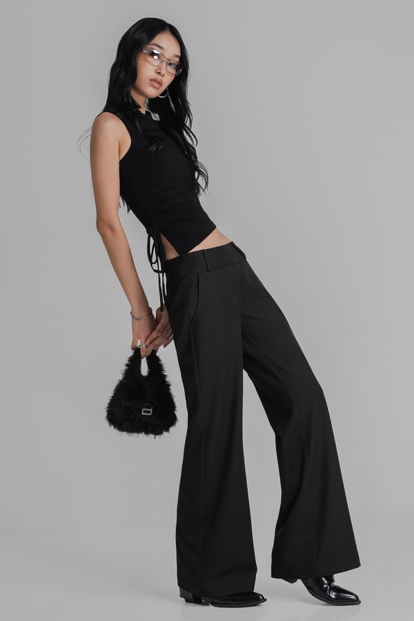 Poise Pants In Black