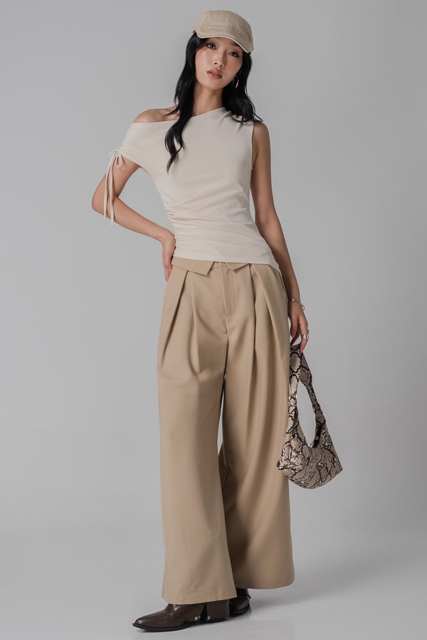 Cascade Top In Ivory Cream