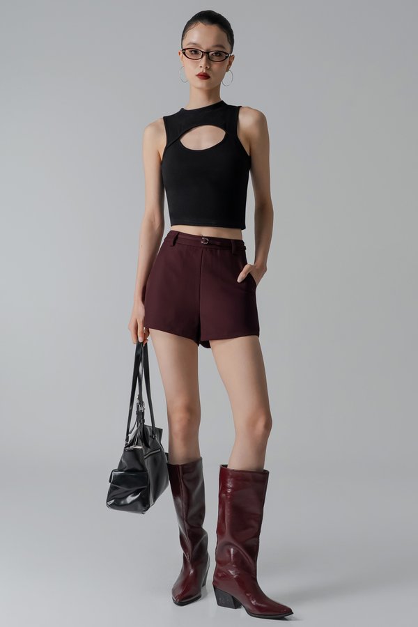 Leverage Shorts In Burgundy