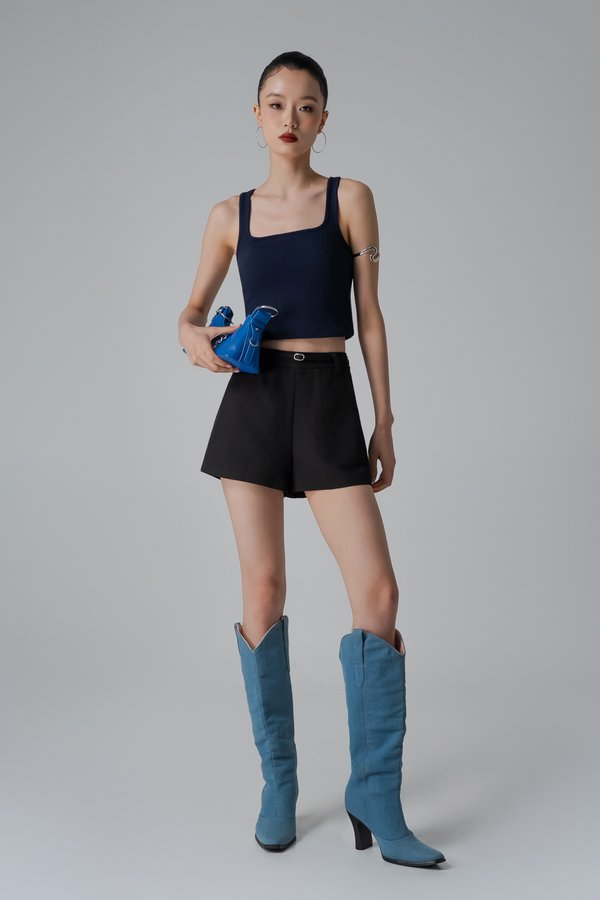 Leverage Shorts In Black