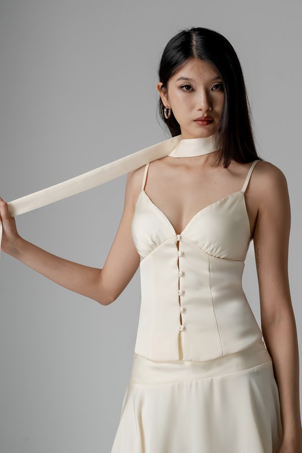 Refine Top In Ivory Cream