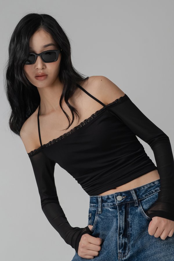 Willow Top In Black