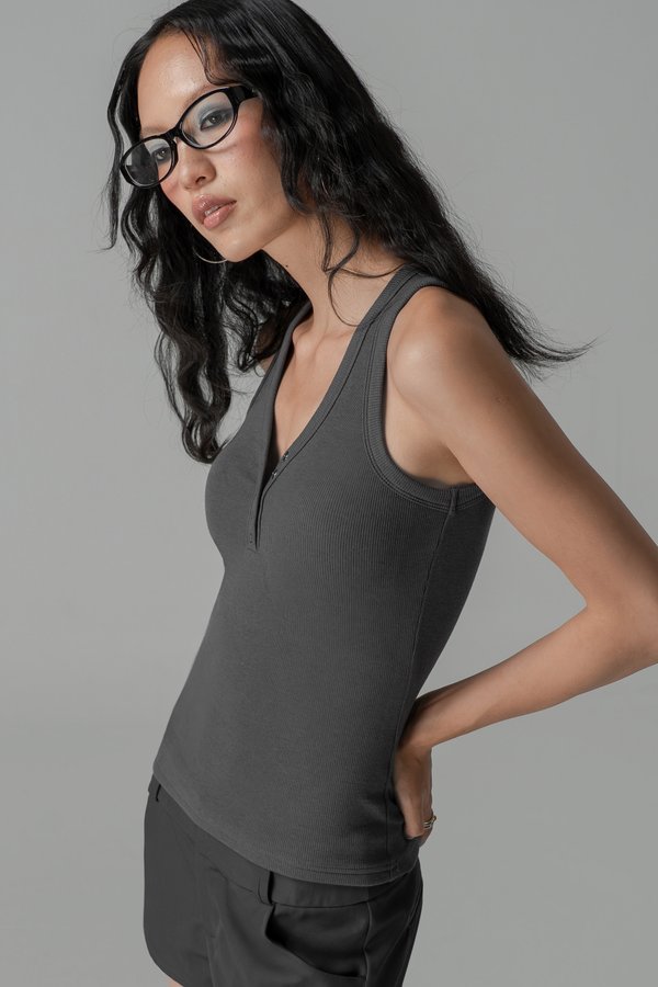 Airy Top in Grey