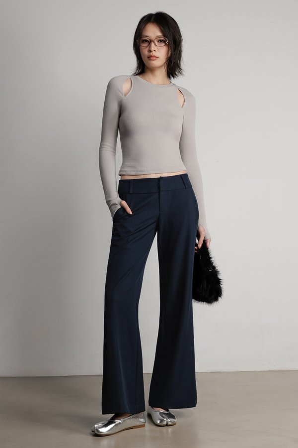 Poise Pants in Navy