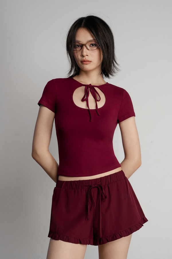 Knotted Top in Red