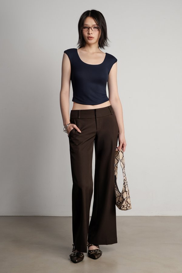 Poise Pants in Brown