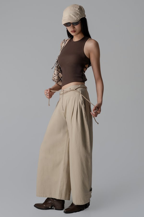 Morph Pants In Dune Beige