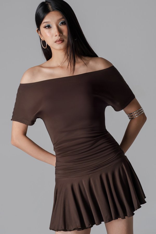 Muse Off Shoulder Dress In Brown