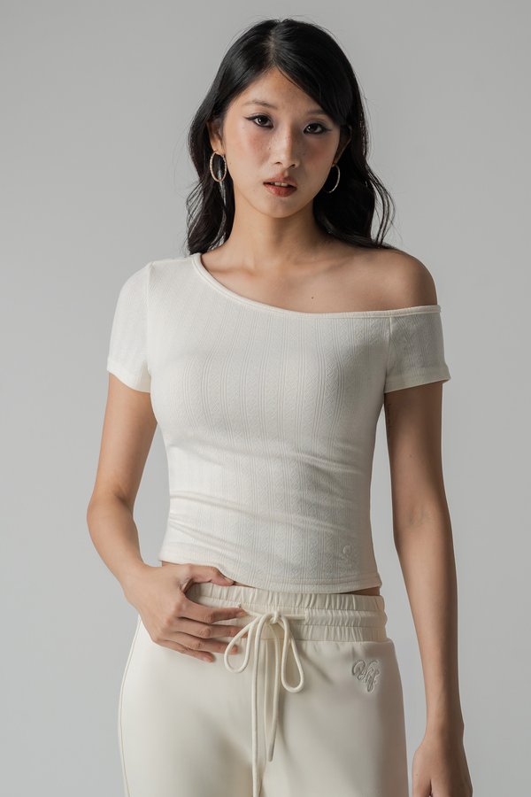 Lazy One-Shoulder Top in Cream