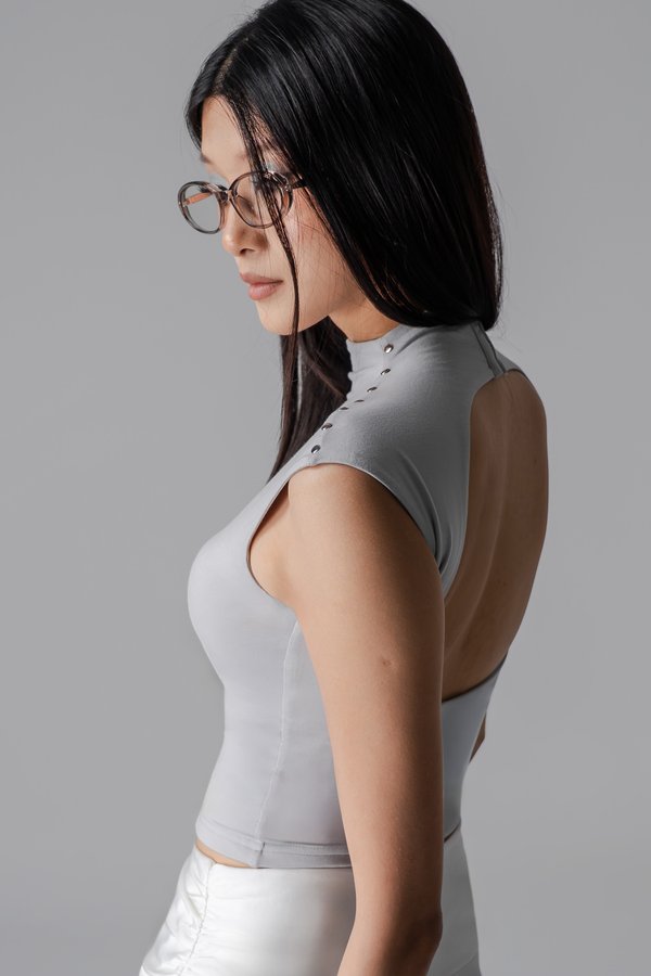 Avoid Top in Grey